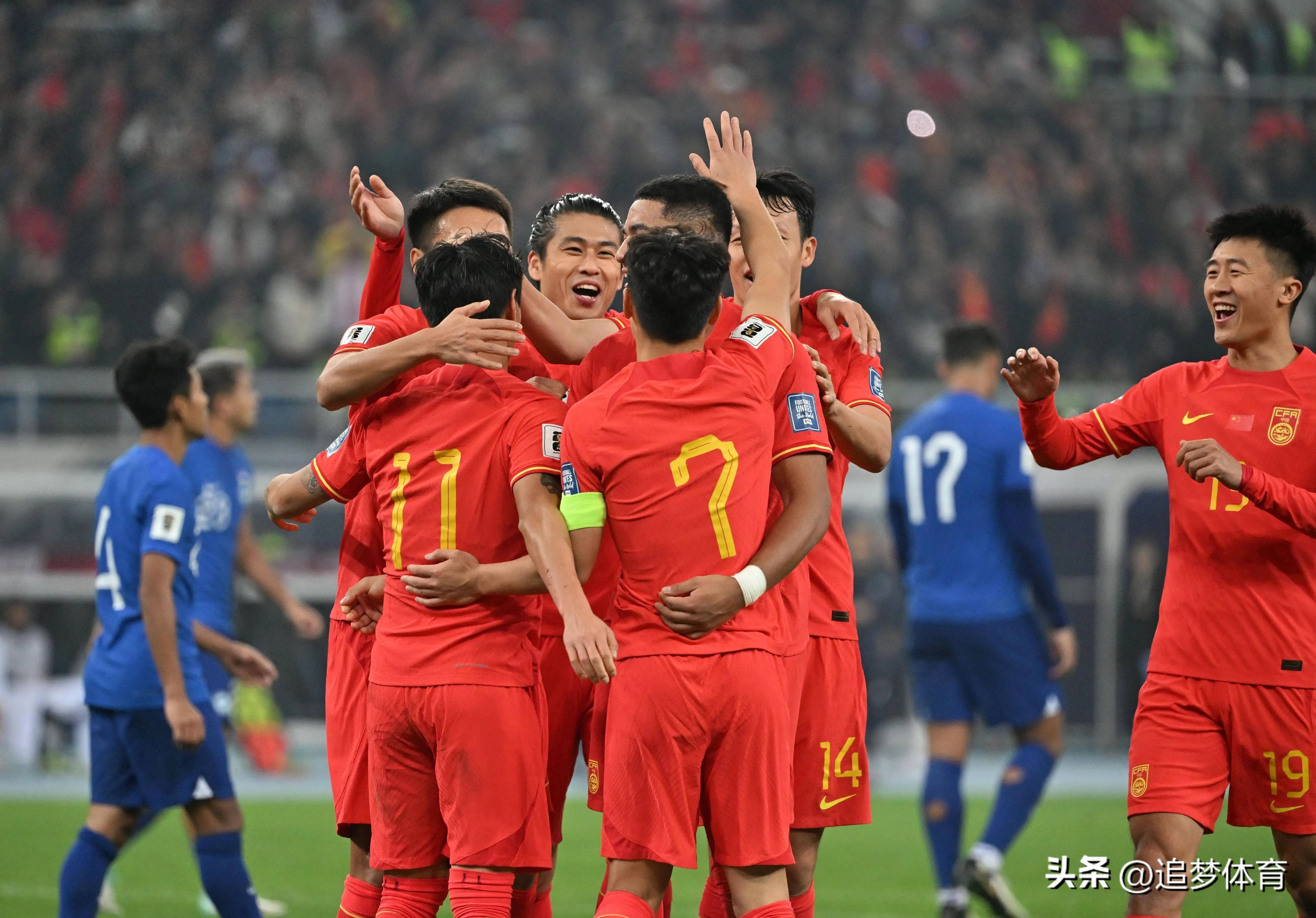 国家队备战世界杯，集体封闭训练备战