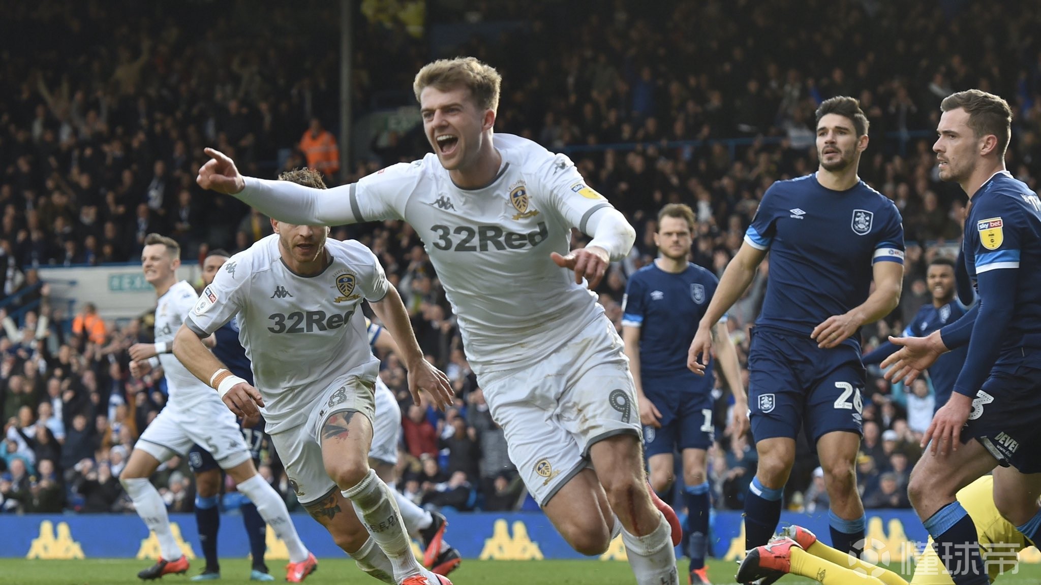 哈德斯菲尔德遭遇重大失利,积分榜下滑的简单介绍 哈德斯菲尔德遭遇重大失利,积分榜下滑的简单介绍