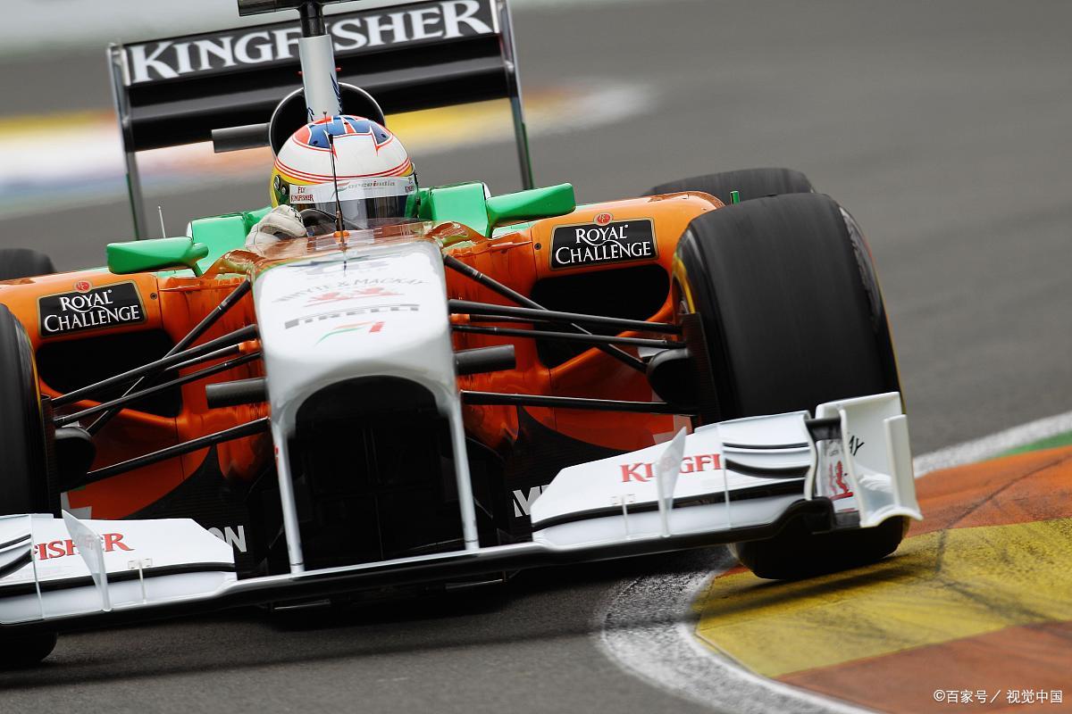 雷诺车队绝杀阿斯顿马丁，拉塞尔惊艳四座